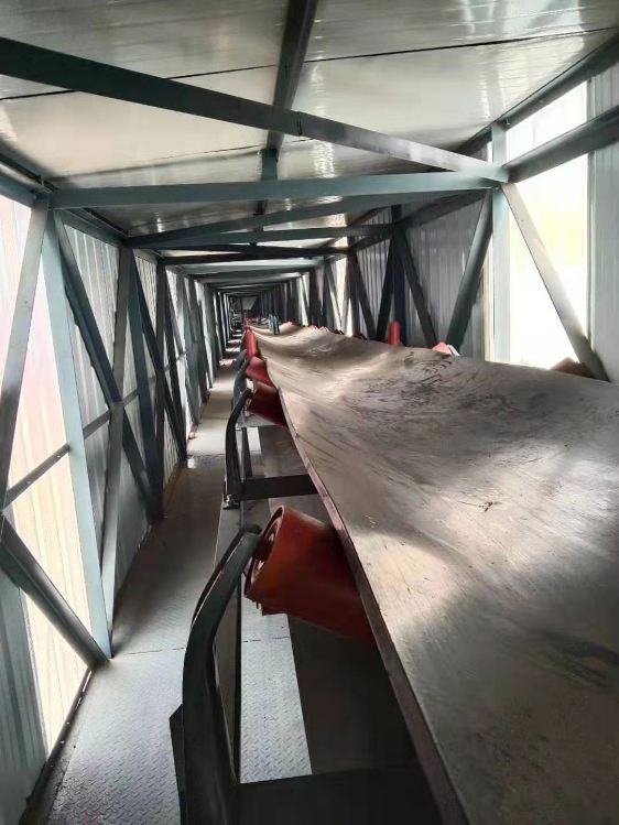 青島帶式輸送機緩沖托輥35.jpg 青島帶式輸送機緩沖托輥35.jpg